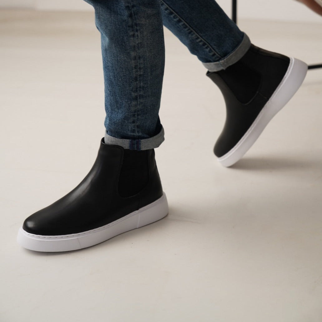 Chelsea Boots Black by Oscar&Djayds New-Gen White-sole (Naturel Real Leather)