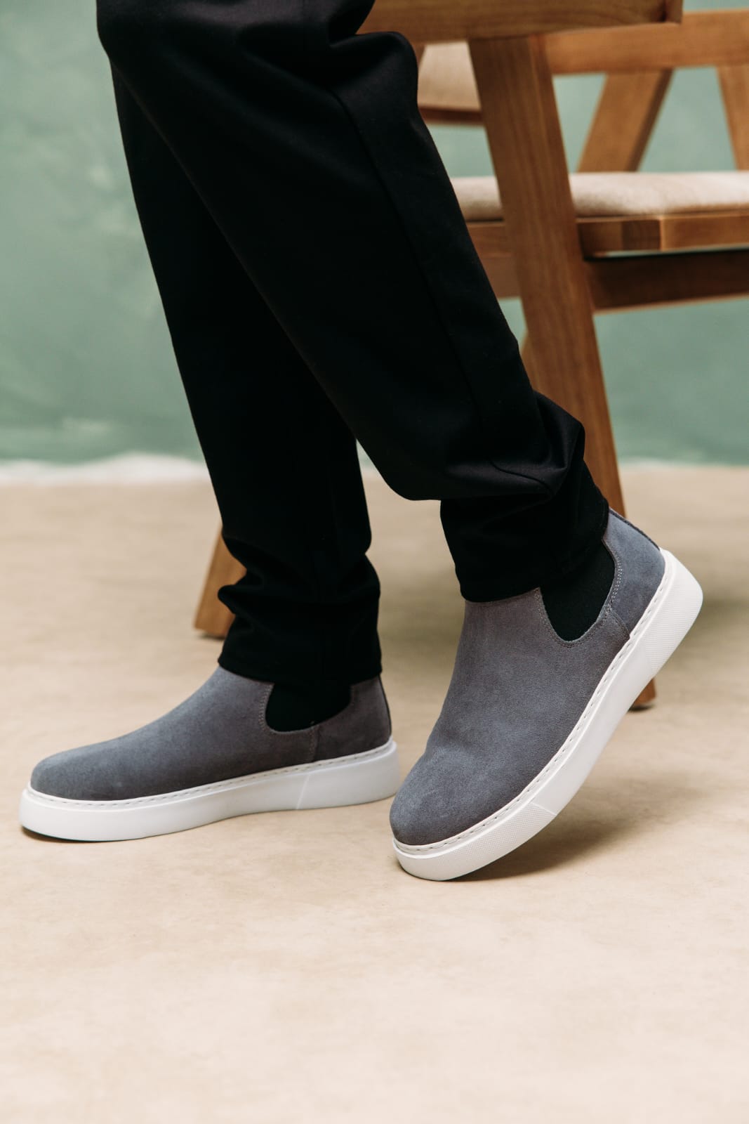 Chelsea Boots Dark Anthracite Suede(Naturel Real Leather) New-Gen Oscar&Djayd's